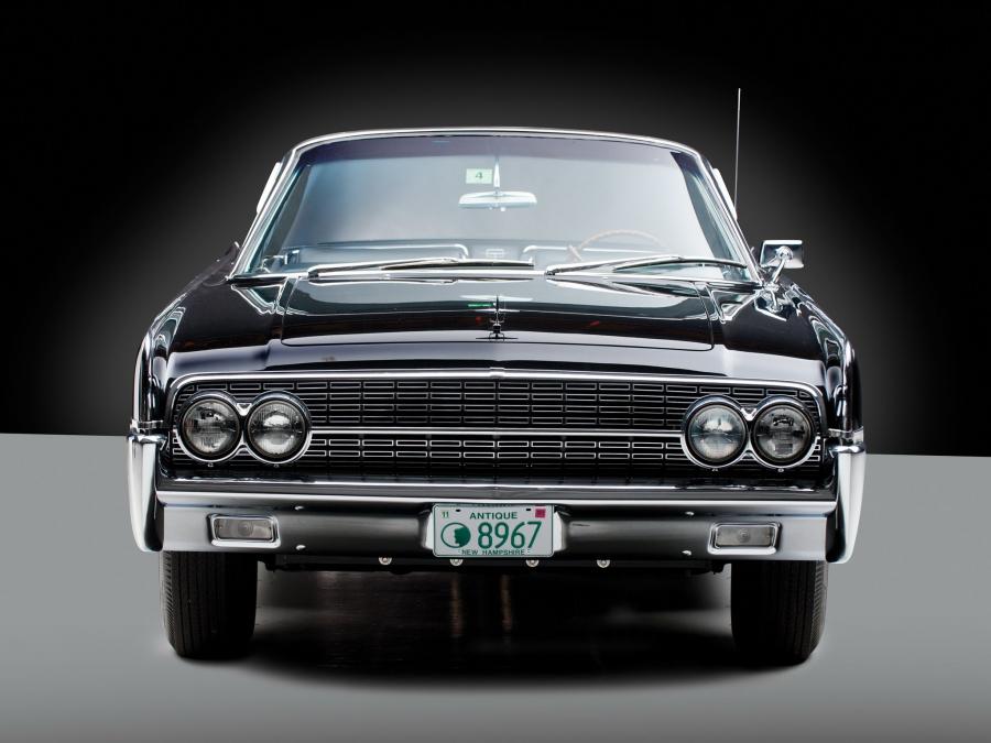  Lincoln Continental Convertible (74A) 1962 года  (фото 27 из 35)